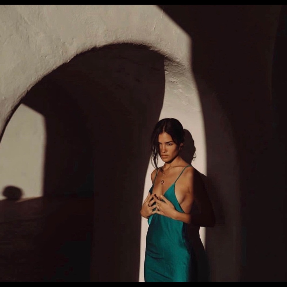 SOLD 🎉Size M Rat & Boa dress